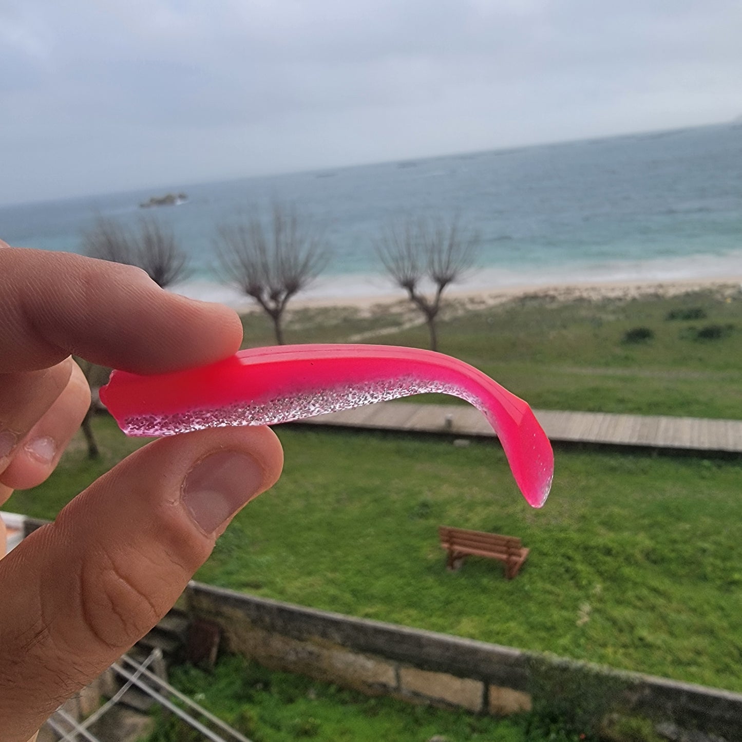 Señuelos Blandos de Pesca - Vinilos para Pescar 8.5 cm 4.4 grs | Packs 6 colores a Elegir